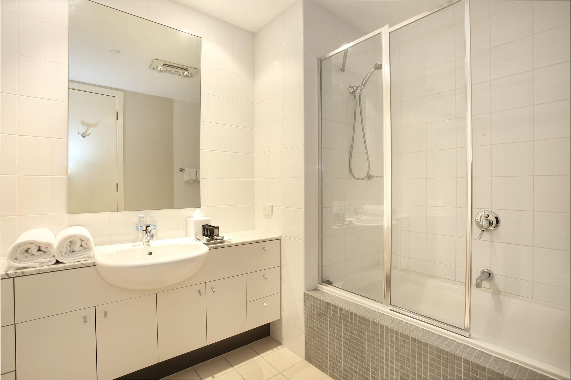 Brighton Bay Apartments Мелбърн Екстериор снимка