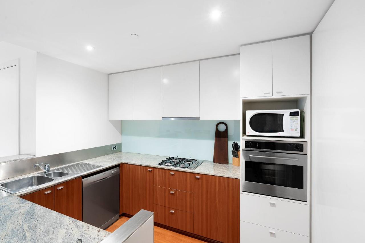 Brighton Bay Apartments Мелбърн Екстериор снимка